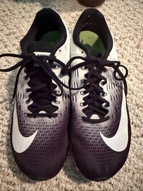 Nike Women’s Air Zoom Elite Running Shoes